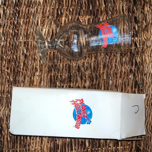 Planet Hollywood glass with original box - Picture 9 of 10
